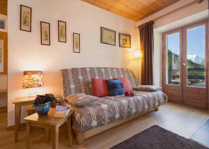 Igloo 3 In-ski Out - Happy